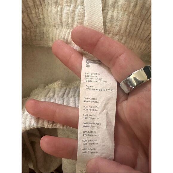 Fabletics Drawstring Elastic Ankle Sweatpants with pockets size small - Picture 7 of 10